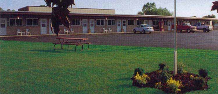 Image of The Dew Drop Inn Motel